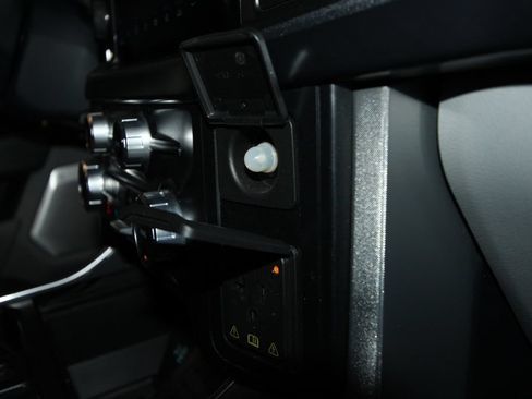 Used 2023 Ford F150 Limited AWD/4WD image 34