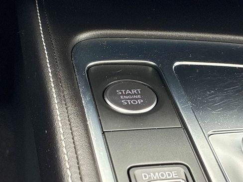 Used 2023 INFINITI QX60 Luxe AWD/4WD image 32