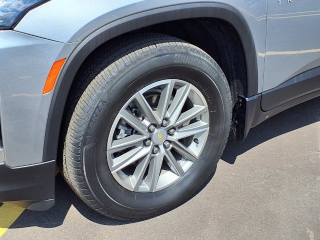 Used 2024 Chevrolet Traverse LT FWD image 29