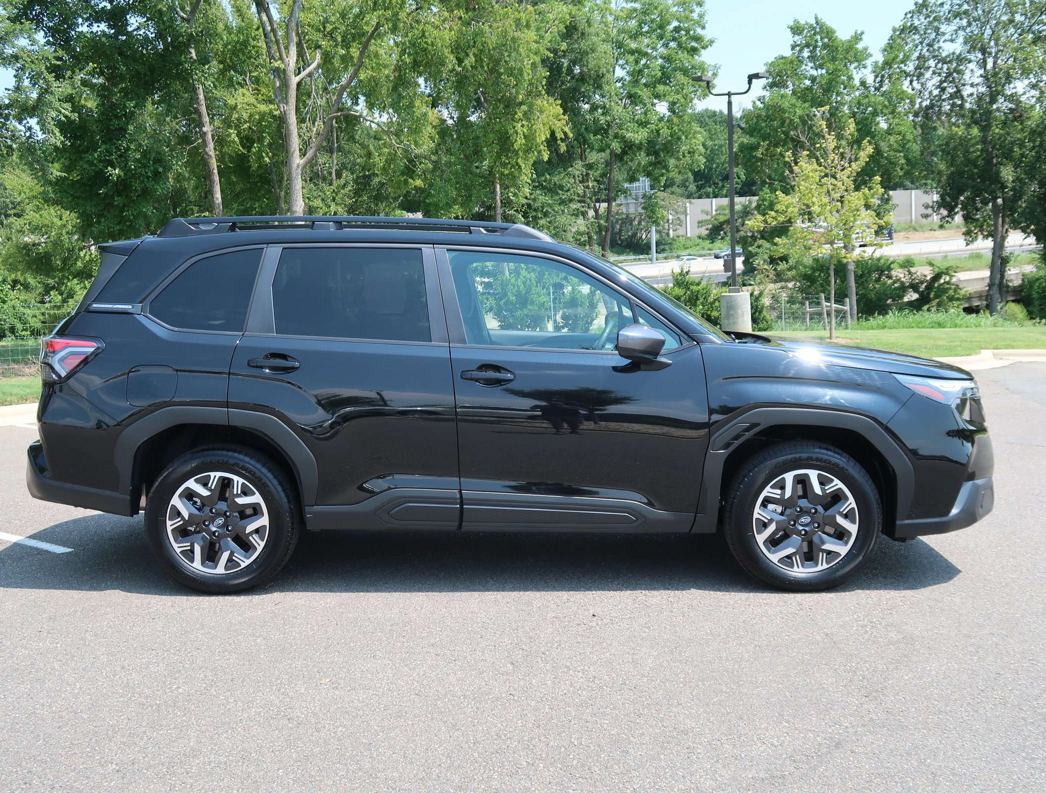 Certified 2026 Subaru Forester Premium AWD/4WD image 9