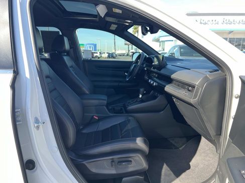 Certified 2025 Honda CR-V Sport-L image 30