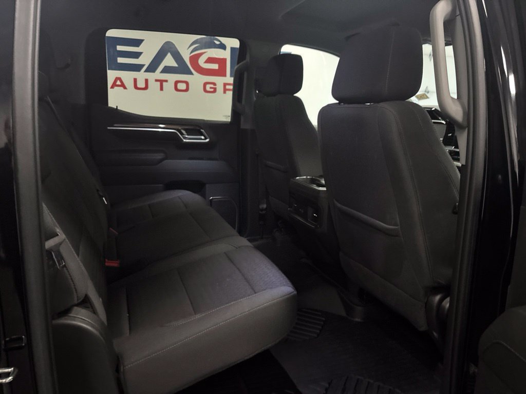 Used 2022 Chevrolet Silverado 1500 RST AWD/4WD image 36