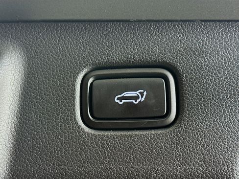 Used 2025 Hyundai Palisade Calligraphy image 32