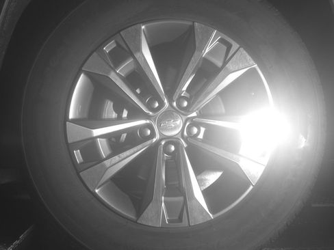 Used 2025 Chevrolet Equinox LT image 12