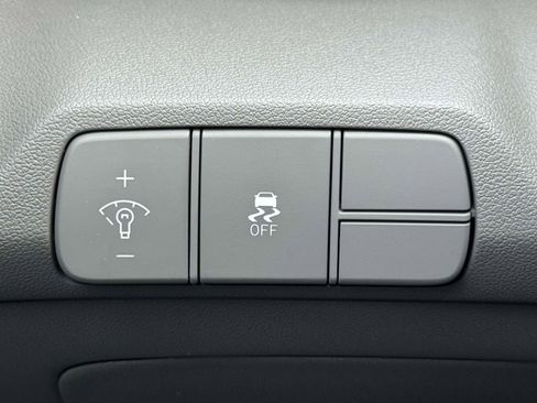 New 2026 Hyundai Elantra SEL Sport image 16