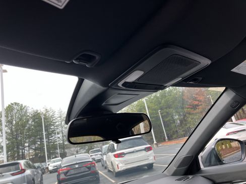 Used 2025 Honda Civic Sport image 29