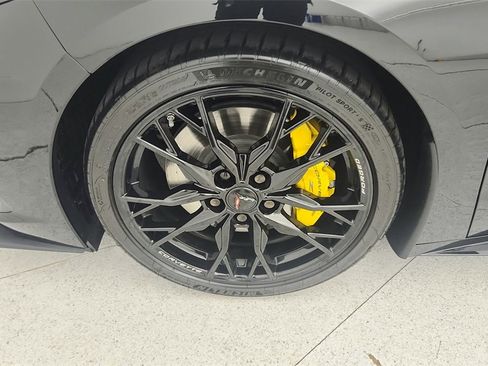 Certified 2025 Chevrolet Corvette Stingray Premium Conv w/ Z51 Performance Package image 28