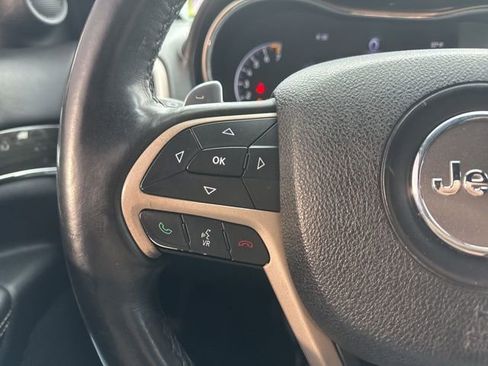 Used 2014 Jeep Grand Cherokee Overland AWD/4WD image 26