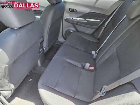 New 2025 Nissan Kicks Play S image 21
