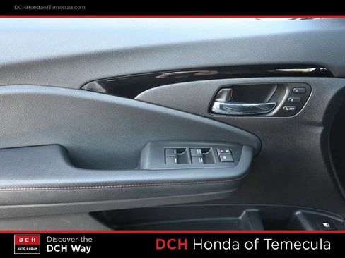 Certified 2022 Honda Ridgeline Black Edition image 16