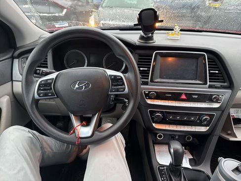 Used 2019 Hyundai Sonata SE image 4