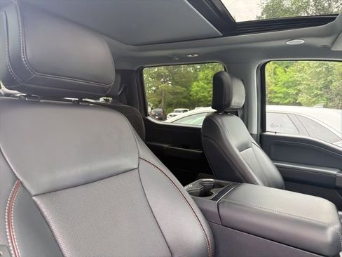 Used 2024 Ford F350 Lariat w/ Lariat Ultimate Package AWD/4WD image 11