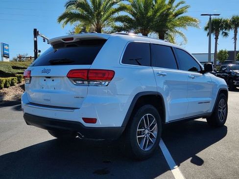 Used 2018 Jeep Grand Cherokee Limited image 6