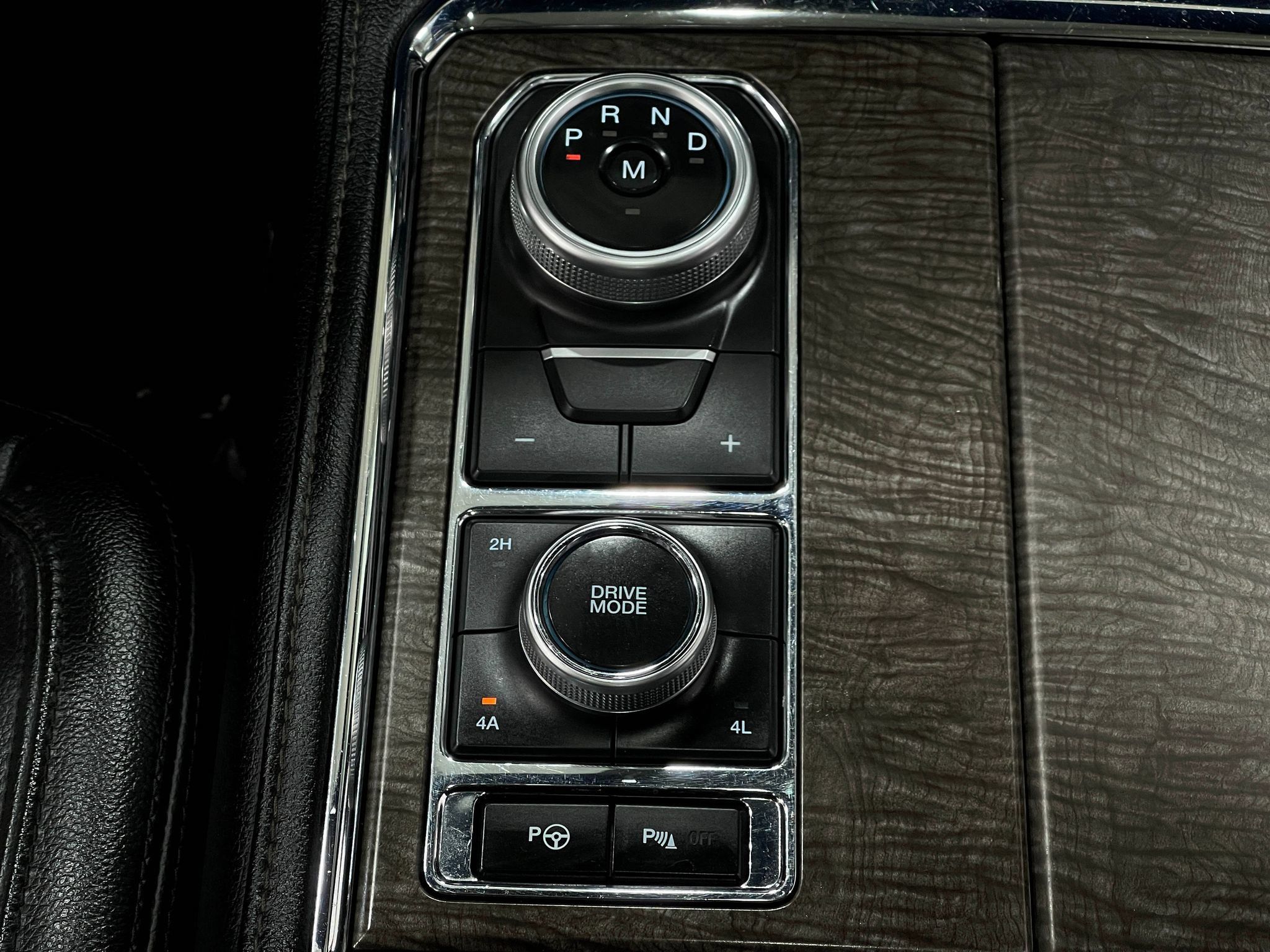 Used 2021 Ford Expedition Limited AWD/4WD image 29