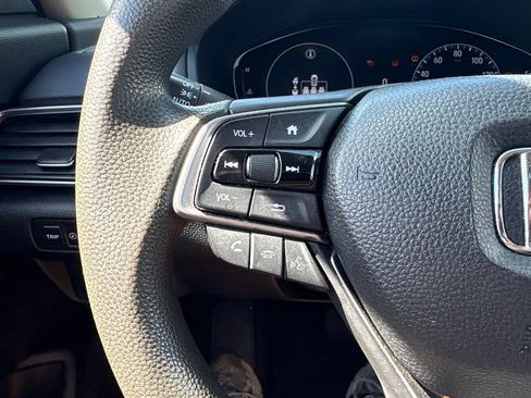 Used 2021 Honda Accord LX image 19