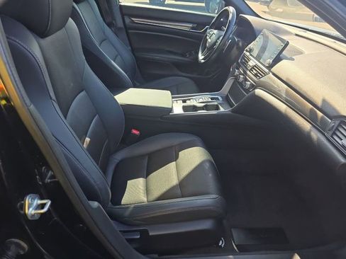 Used 2022 Honda Accord Sport image 32