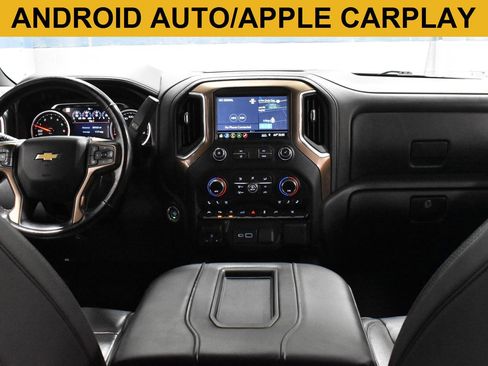 Used 2019 Chevrolet Silverado 1500 High Country w/ High Country Premium Package AWD/4WD image 2
