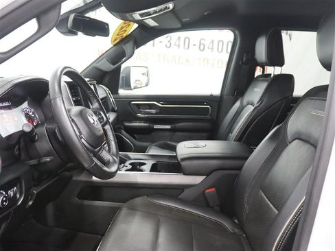 Used 2020 RAM 1500 Laramie w/ Sport Appearance Package AWD/4WD image 17