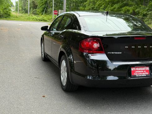 Used 2013 Dodge Avenger SE FWD image 8