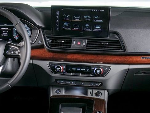 Certified 2022 Audi Q5 2.0T Premium Plus w/ Premium Plus Package image 12