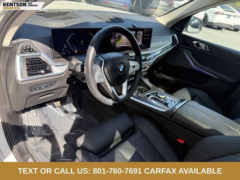 Used 2025 BMW X7 xDrive40i AWD/4WD image 32