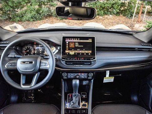 New 2026 Jeep Compass Limited image 13