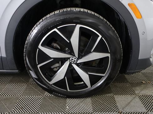 Used 2024 Volkswagen ID.4 Pro S image 25