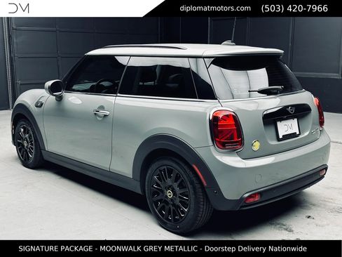 Used 2023 MINI Cooper SE FWD image 5