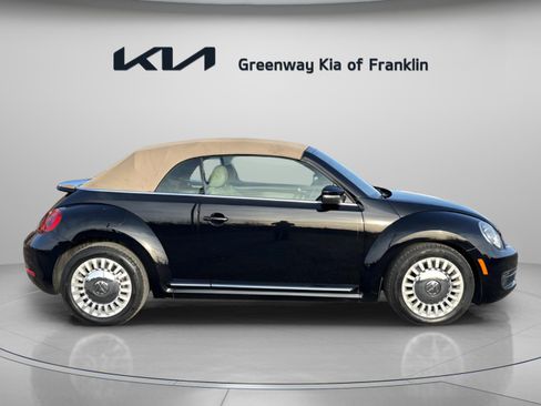 Used 2014 Volkswagen Beetle 1.8T image 8