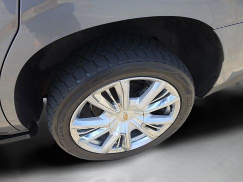 Used 2022 Chevrolet Tahoe High Country AWD/4WD image 35
