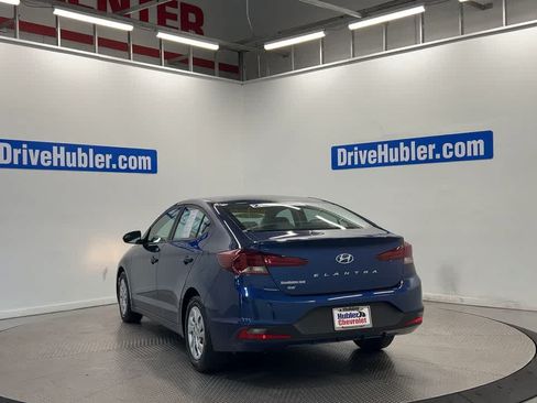 Used 2020 Hyundai Elantra SE FWD image 9