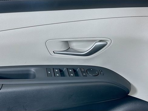 New 2026 Hyundai Tucson SEL image 19