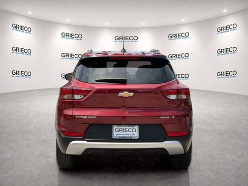 Used 2023 Chevrolet TrailBlazer LT w/ Convenience Package FWD image 6
