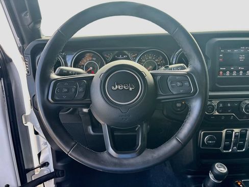 Certified 2022 Jeep Wrangler Unlimited Sport AWD/4WD image 12