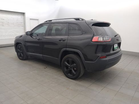 Used 2020 Jeep Cherokee Latitude Plus FWD image 3