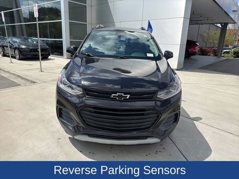 Used 2020 Chevrolet Trax LT w/ Redline Edition image 2