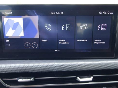 Used 2025 Hyundai Sonata SEL FWD image 30