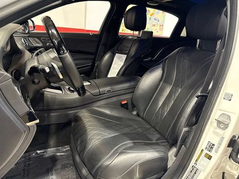 Used 2019 Mercedes-Benz Maybach S 560 4MATIC image 10