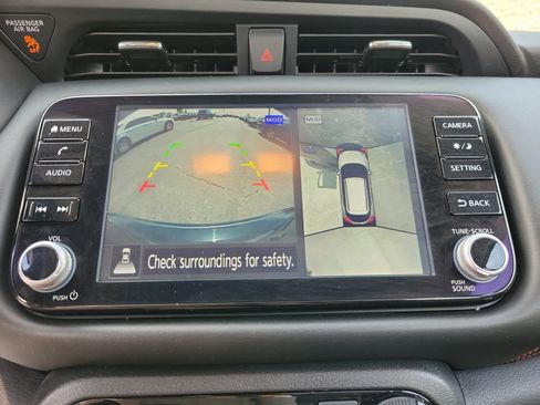 Used 2023 Nissan Kicks SR w/ SR Premium Package image 15