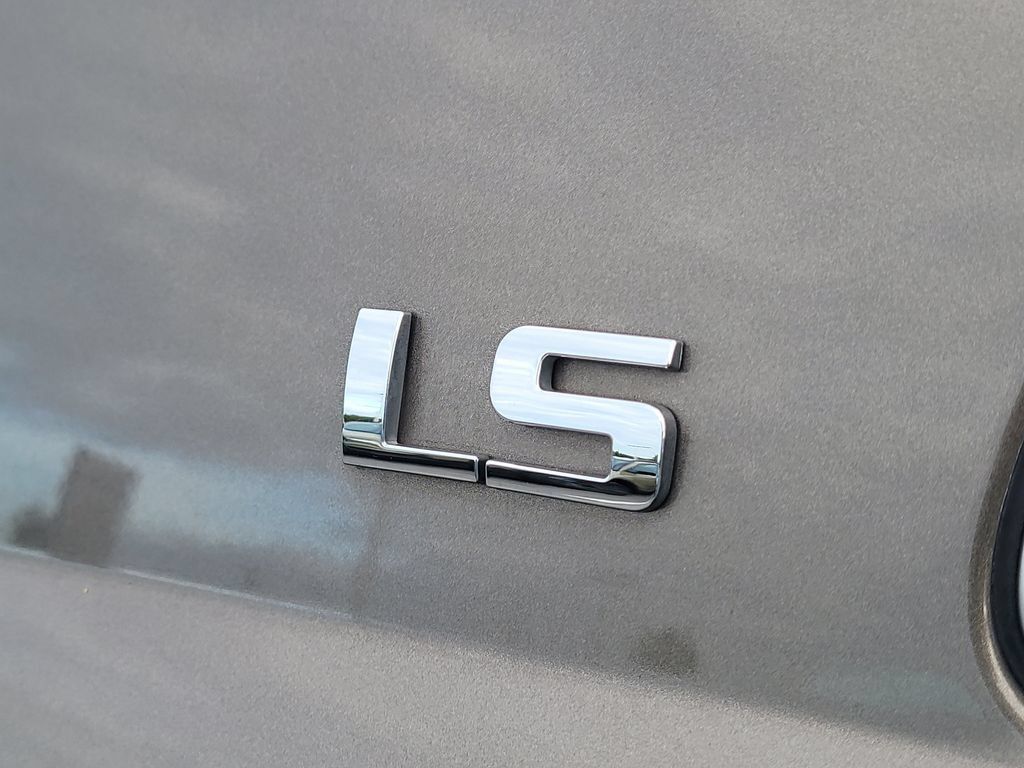 Used 2016 Chevrolet Tahoe LS RWD image 7