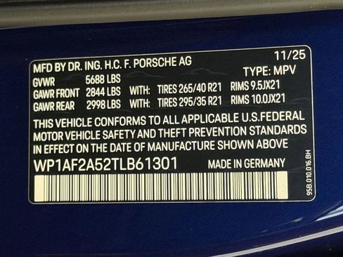 New 2026 Porsche Macan GTS AWD/4WD image 26