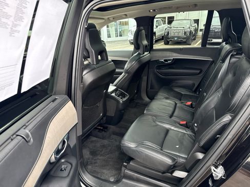 Used 2021 Volvo XC90 T6 Inscription w/ Climate Package image 22