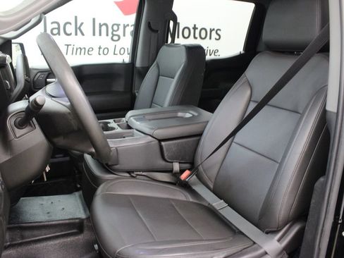 Used 2021 Chevrolet Silverado 1500 W/T w/ Z71 Off-Road Package AWD/4WD image 13