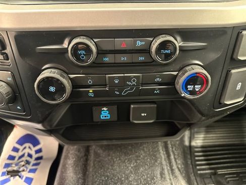 New 2026 Ford F250 XL w/ XL Chrome Package image 27