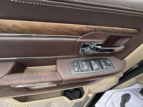 Used 2016 RAM 3500 Laramie Longhorn w/ Convenience Group image 30