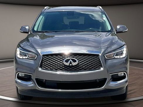 Used 2017 INFINITI QX60 Luxe w/ Premium Plus Package AWD/4WD image 3
