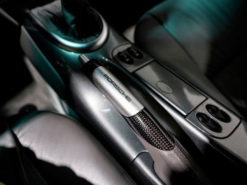 Used 2003 Porsche 911 Carrera 4S AWD/4WD image 16