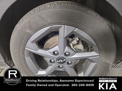 Certified 2025 Kia K4 LXS image 12