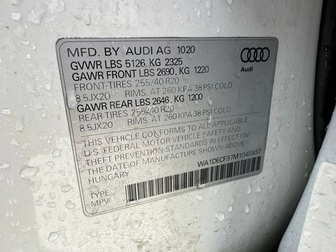 Used 2021 Audi Q3 2.0T Premium w/ 20" Wheel Package AWD/4WD image 14