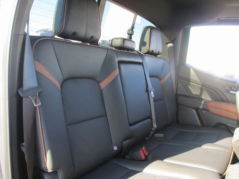 Certified 2025 GMC Canyon AT4 w/ Technology Plus Package image 22